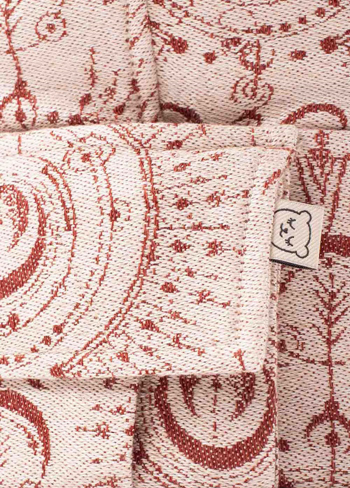 Zbliżenie na kieszonkę nosidełka Signature Celeste