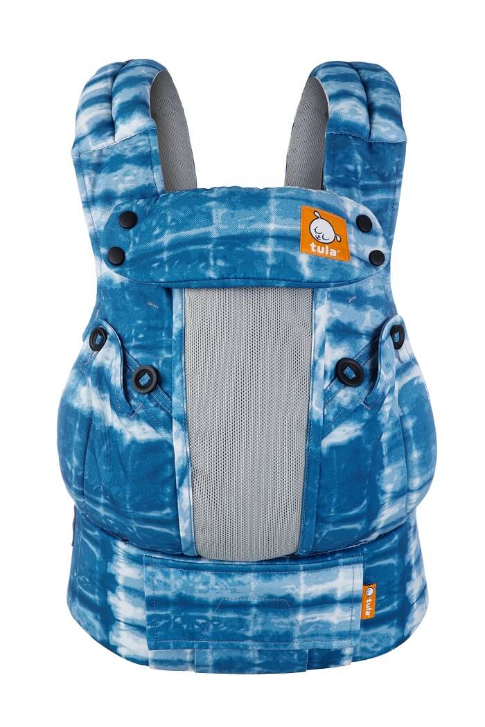 Ergonomiczne nosidełko Explore Coast Shoal to odcienie błękitu tie dye z dodatkiem jasnoszarej siateczki.