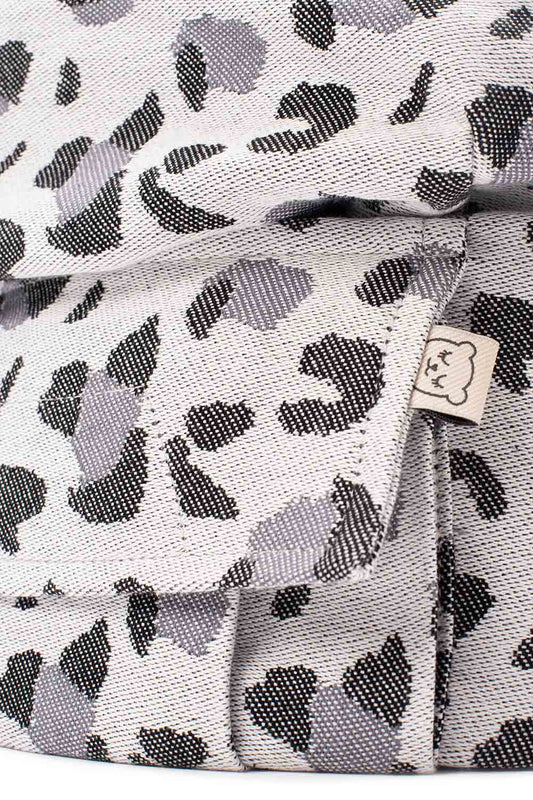 Snow Leopard - Nosidełko Free-To-Grow Signature