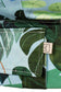 Zbliżenie na wzór na kieszonce nosidełka Tula Preschool In the Jungle - z bawełny